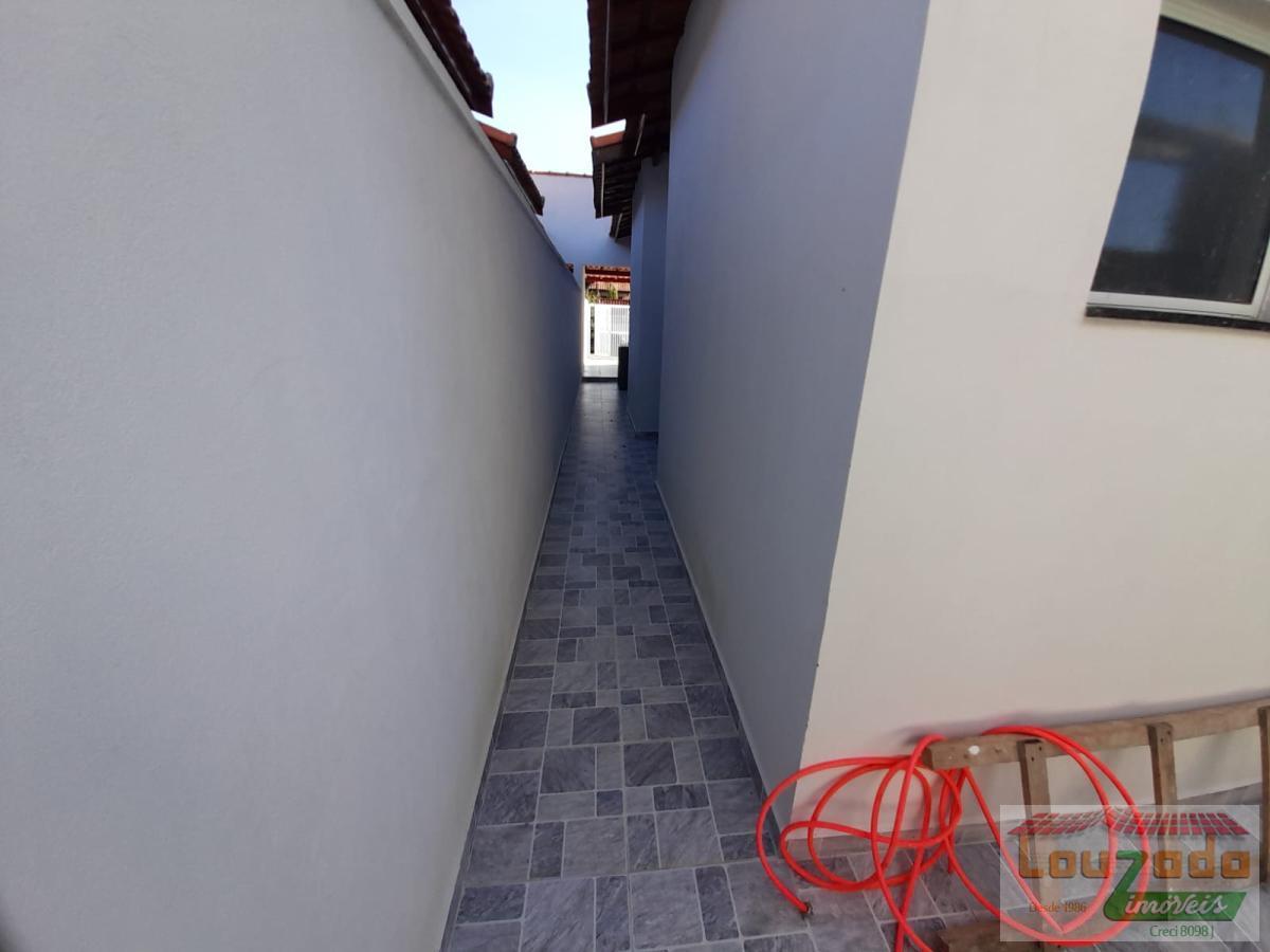 Casa à venda com 2 quartos, 125m² - Foto 13