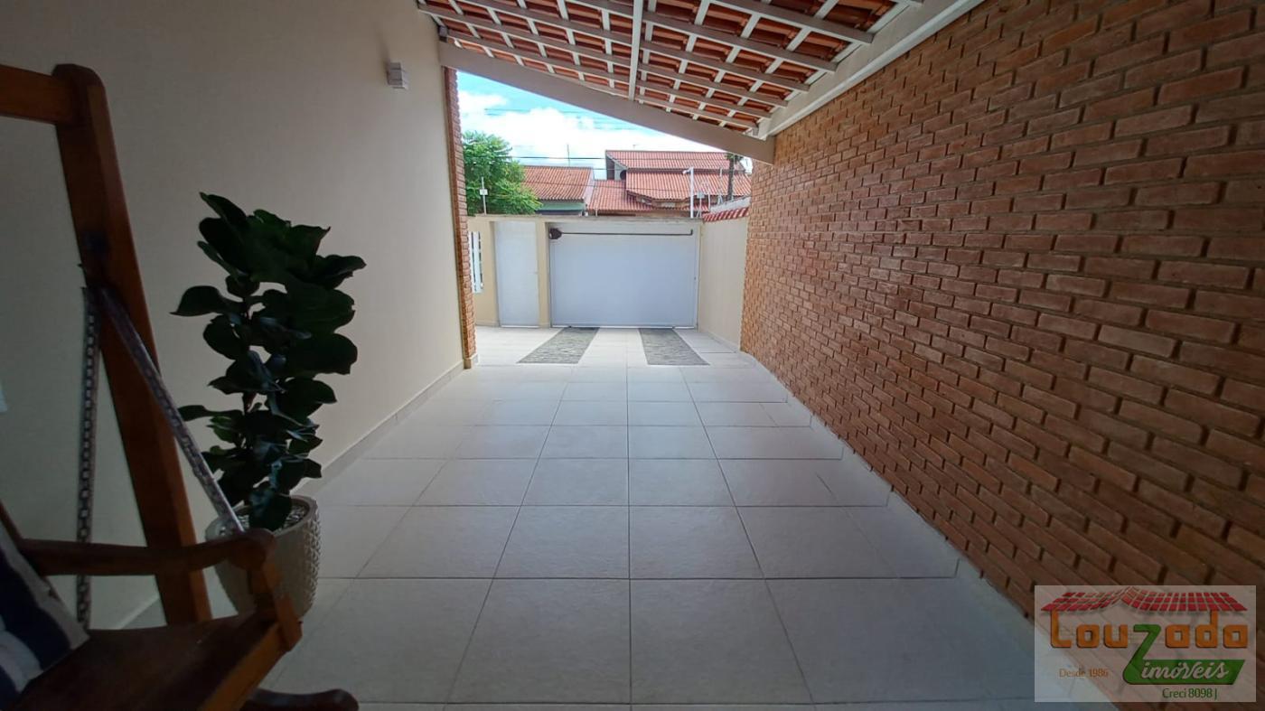 Casa à venda com 3 quartos, 313m² - Foto 14