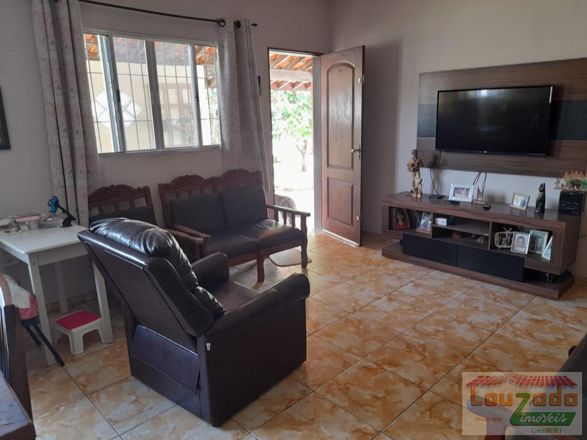 Chácara à venda com 3 quartos, 880m² - Foto 3