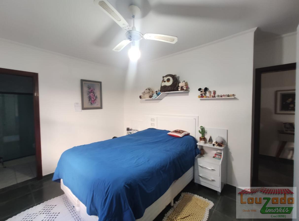 Sobrado à venda com 3 quartos, 360m² - Foto 11