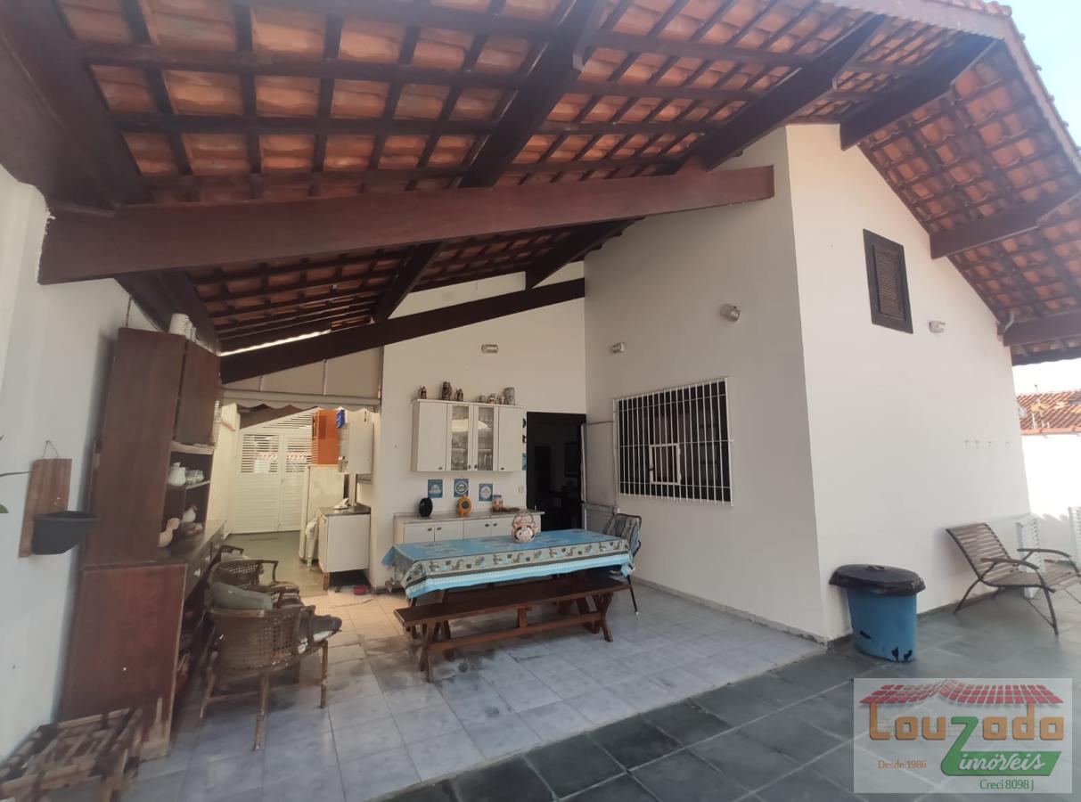 Casa à venda com 3 quartos, 360m² - Foto 14