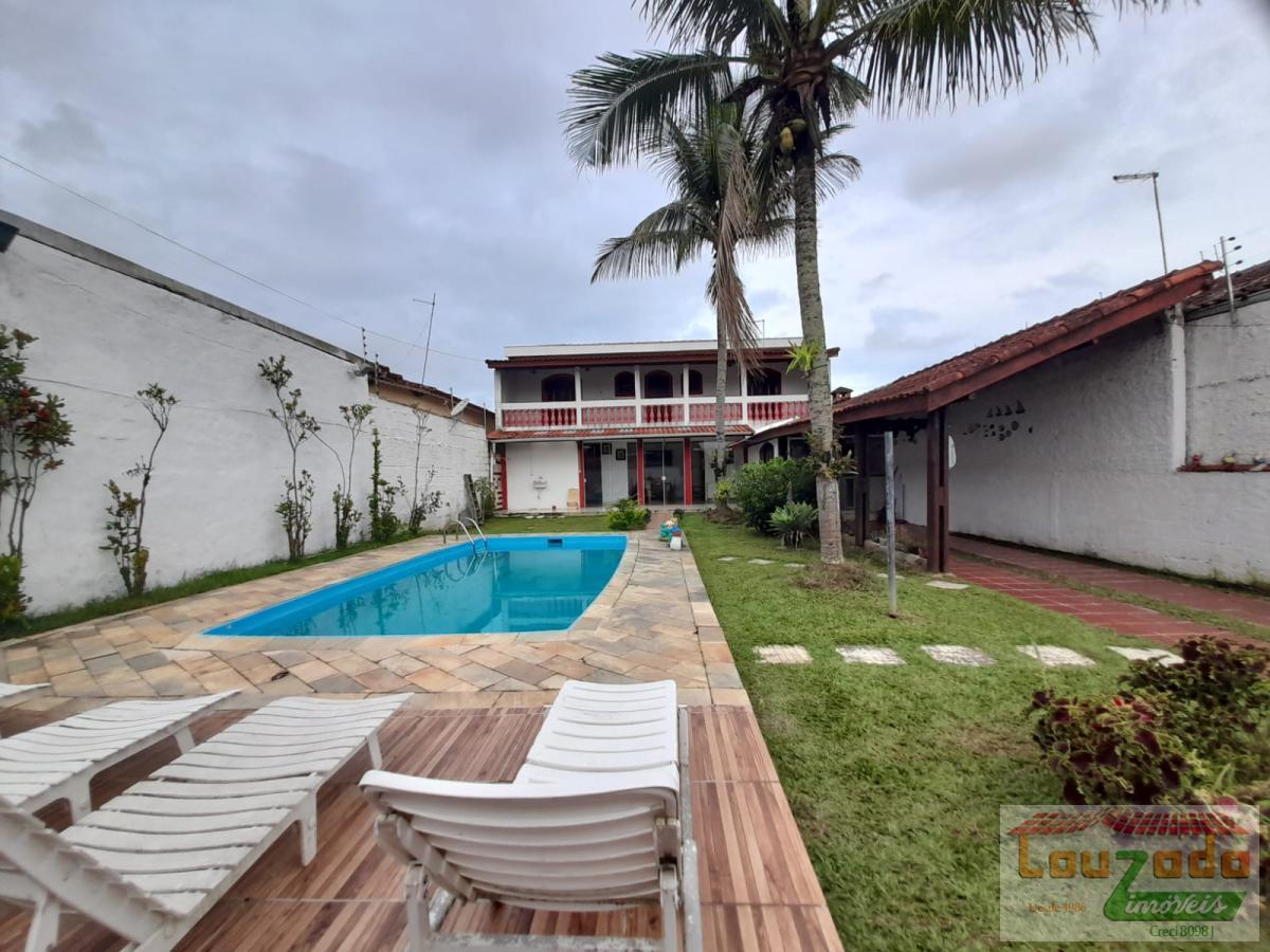 Casa à venda com 3 quartos, 300m² - Foto 14