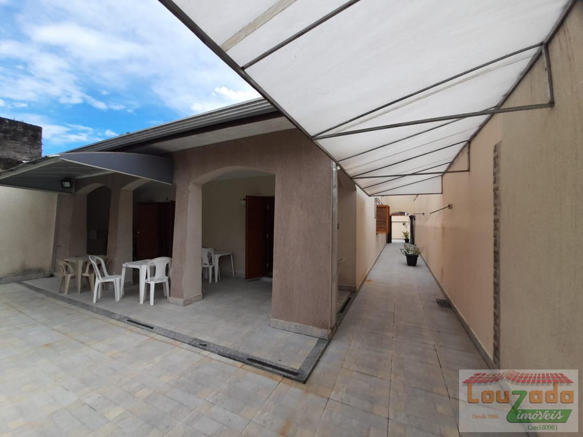 Casa para alugar com 4 quartos, 460m² - Foto 14