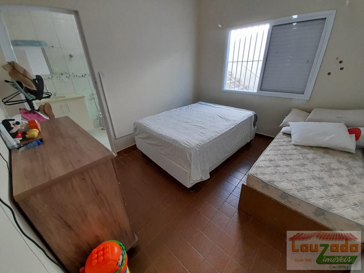 Casa à venda com 4 quartos, 260m² - Foto 11