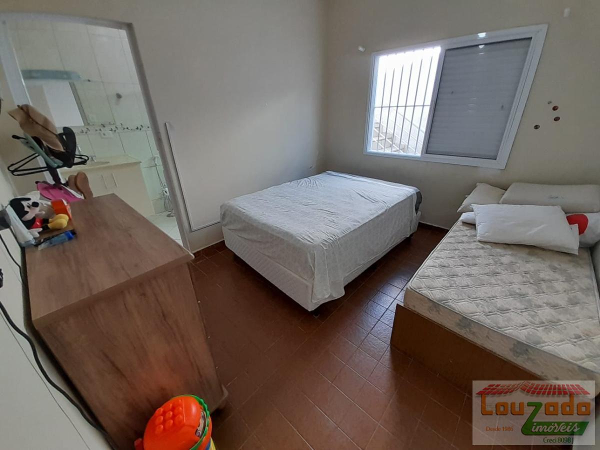 Casa à venda com 4 quartos, 260m² - Foto 13