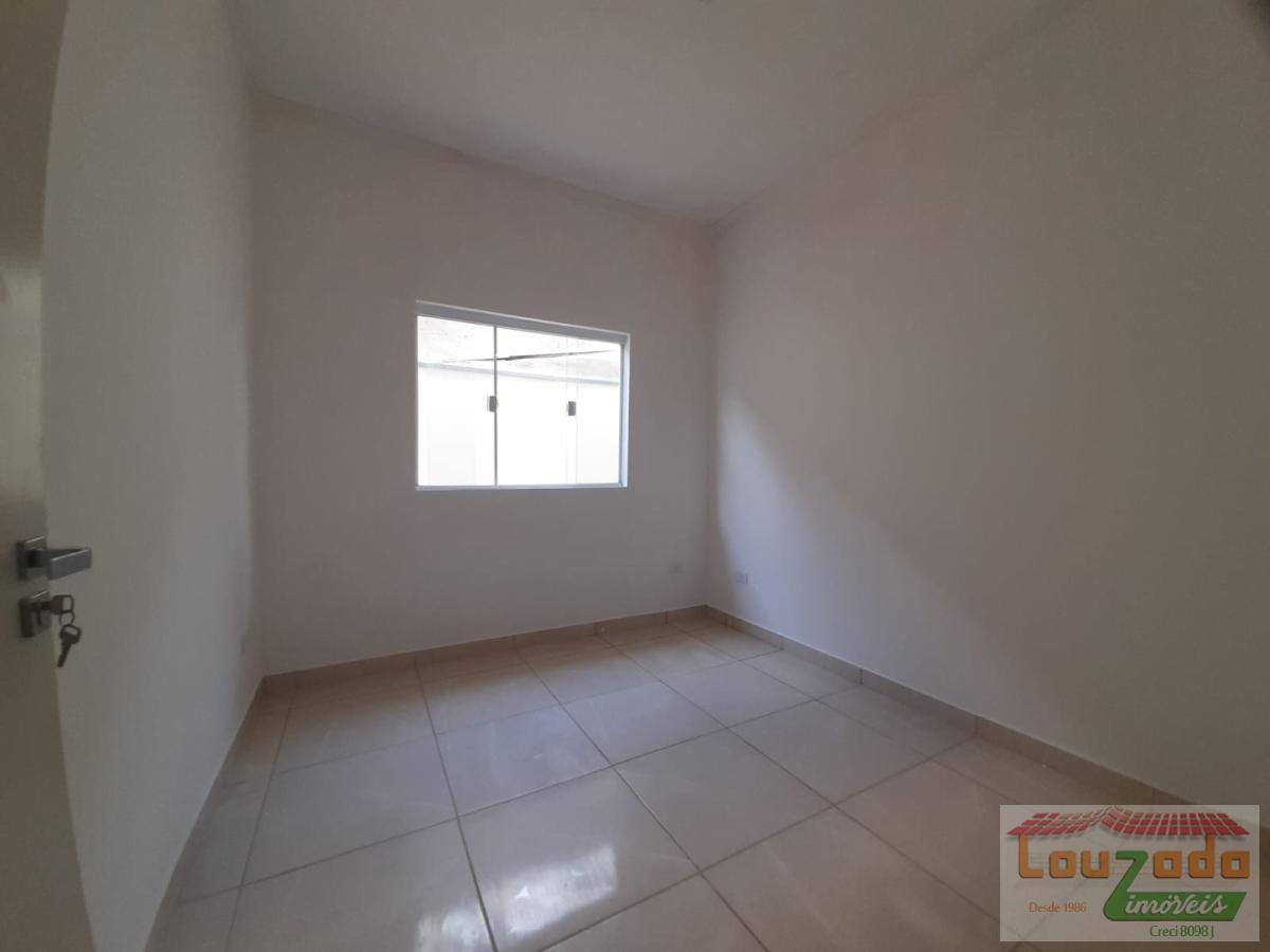 Casa à venda com 3 quartos, 168m² - Foto 6