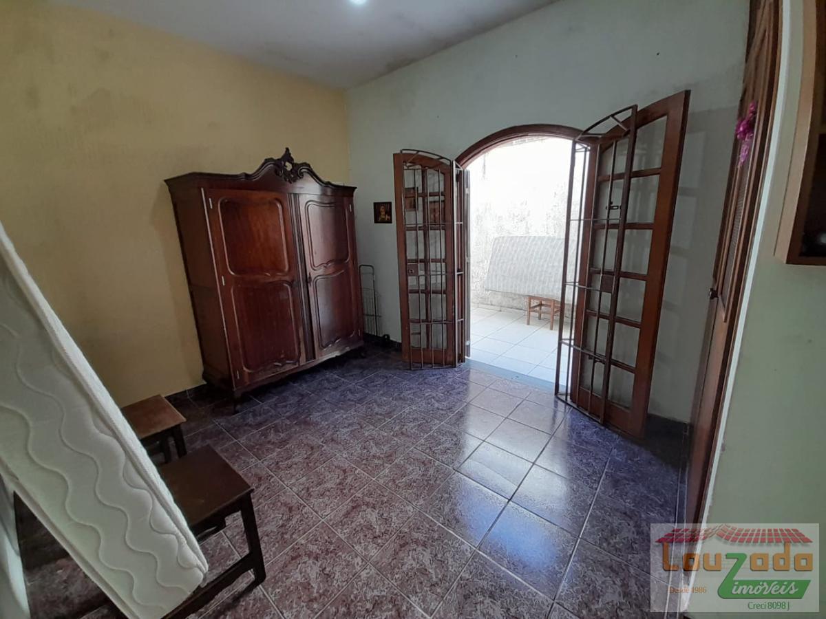 Casa à venda com 3 quartos, 628m² - Foto 12