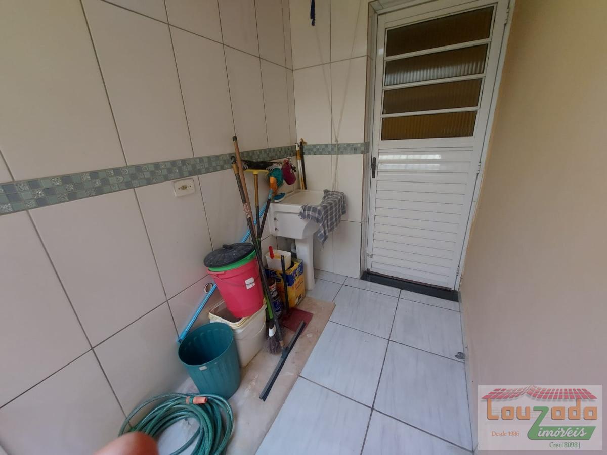 Casa à venda com 2 quartos, 131m² - Foto 6