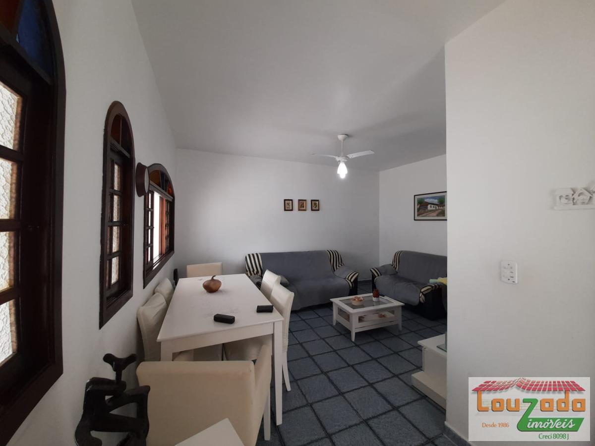 Casa à venda com 3 quartos, 260m² - Foto 4