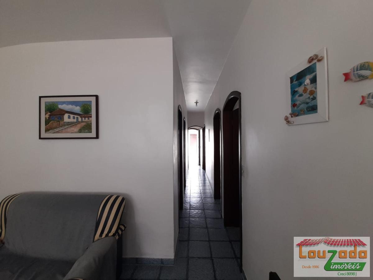 Casa à venda com 3 quartos, 260m² - Foto 5