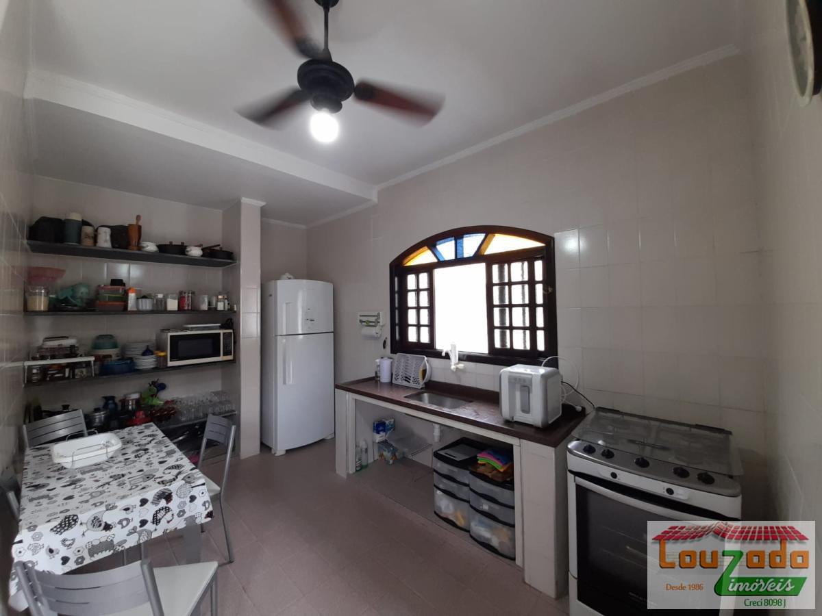 Casa à venda com 3 quartos, 260m² - Foto 11