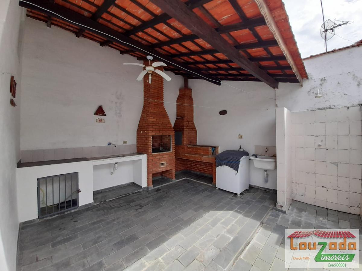 Casa à venda com 3 quartos, 260m² - Foto 17