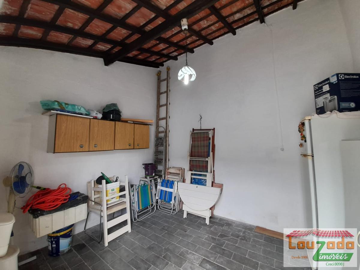 Casa à venda com 3 quartos, 260m² - Foto 13