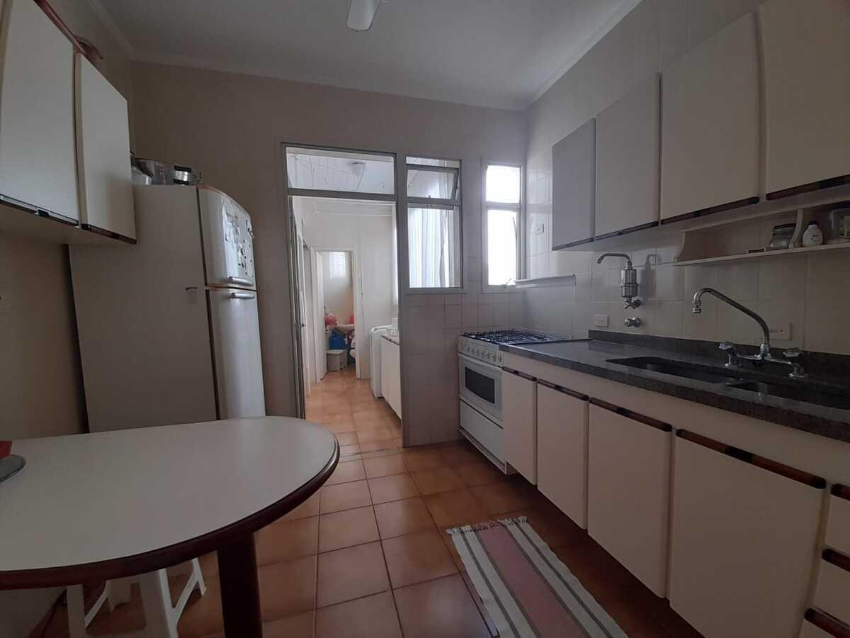 Apartamento à venda com 4 quartos, 236m² - Foto 4