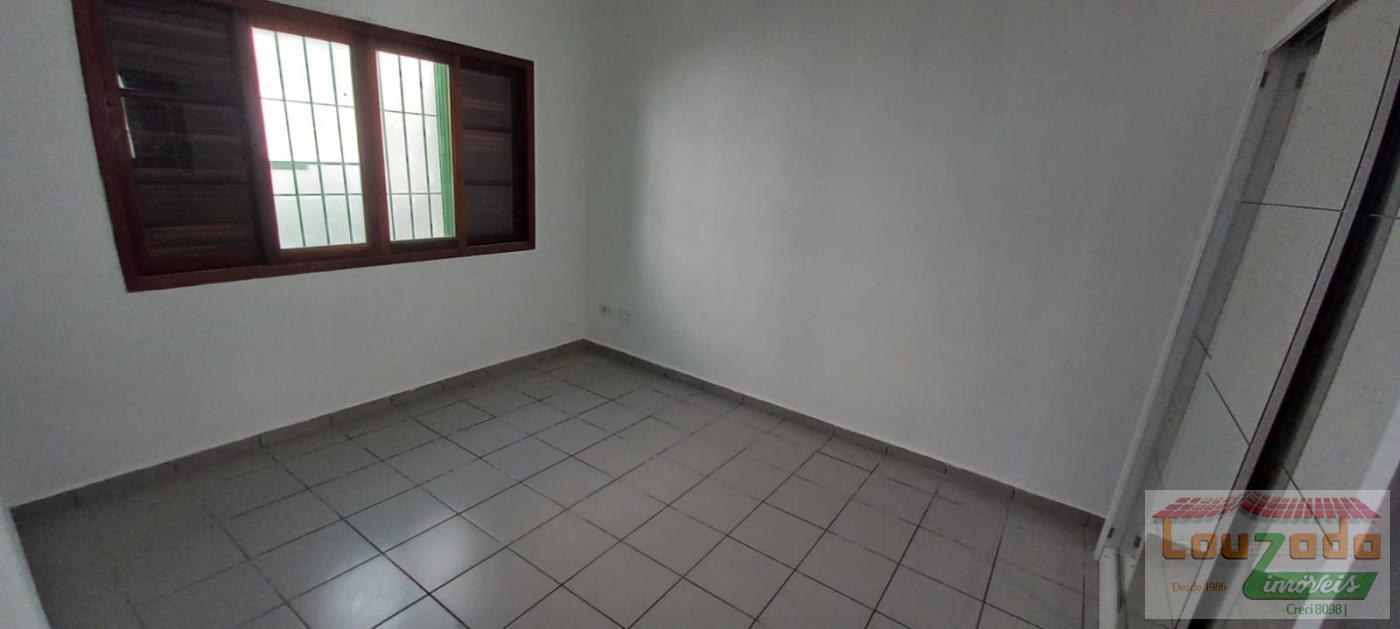 Sobrado à venda com 3 quartos, 260m² - Foto 8