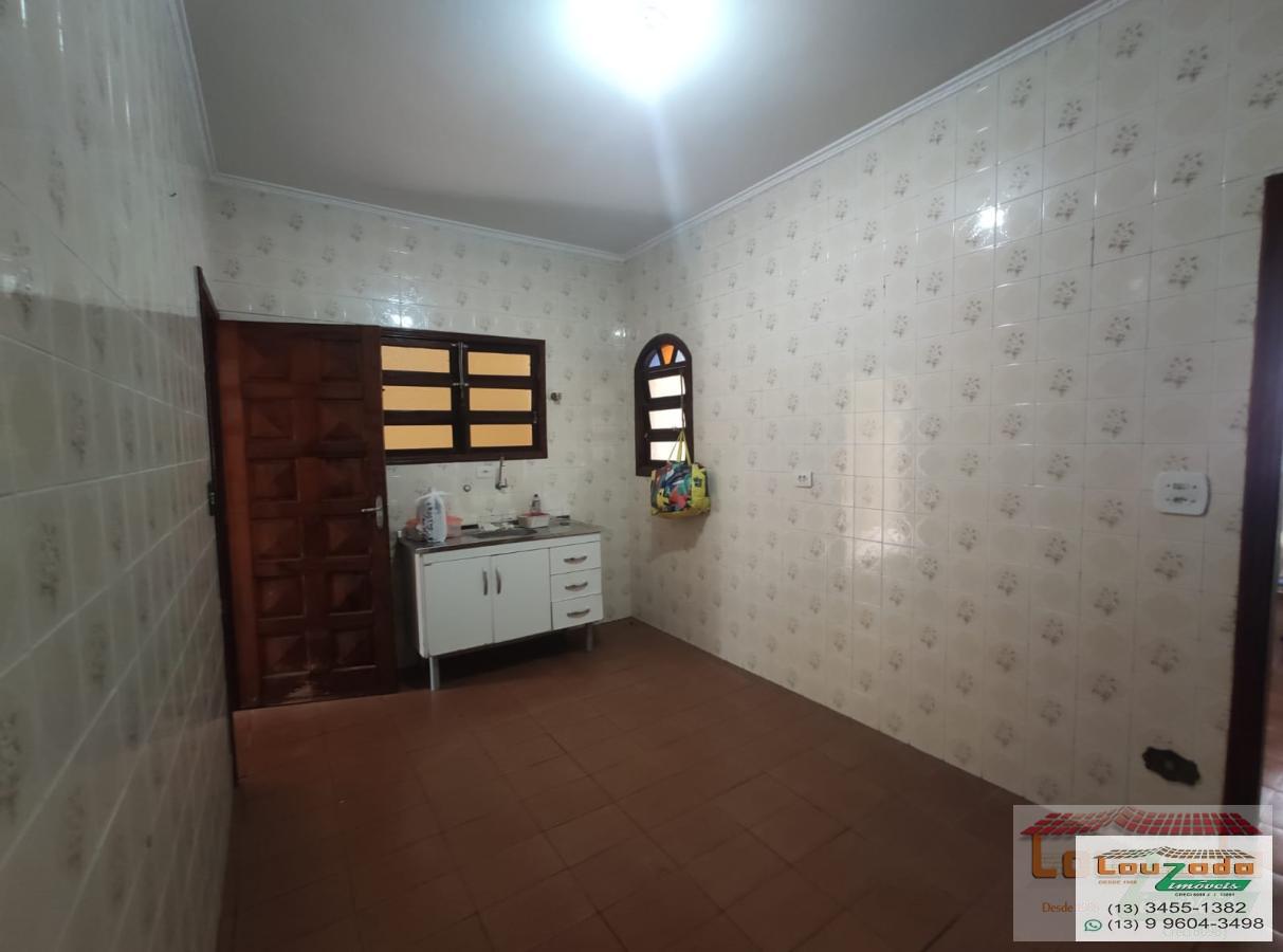 Casa à venda com 2 quartos, 150m² - Foto 6