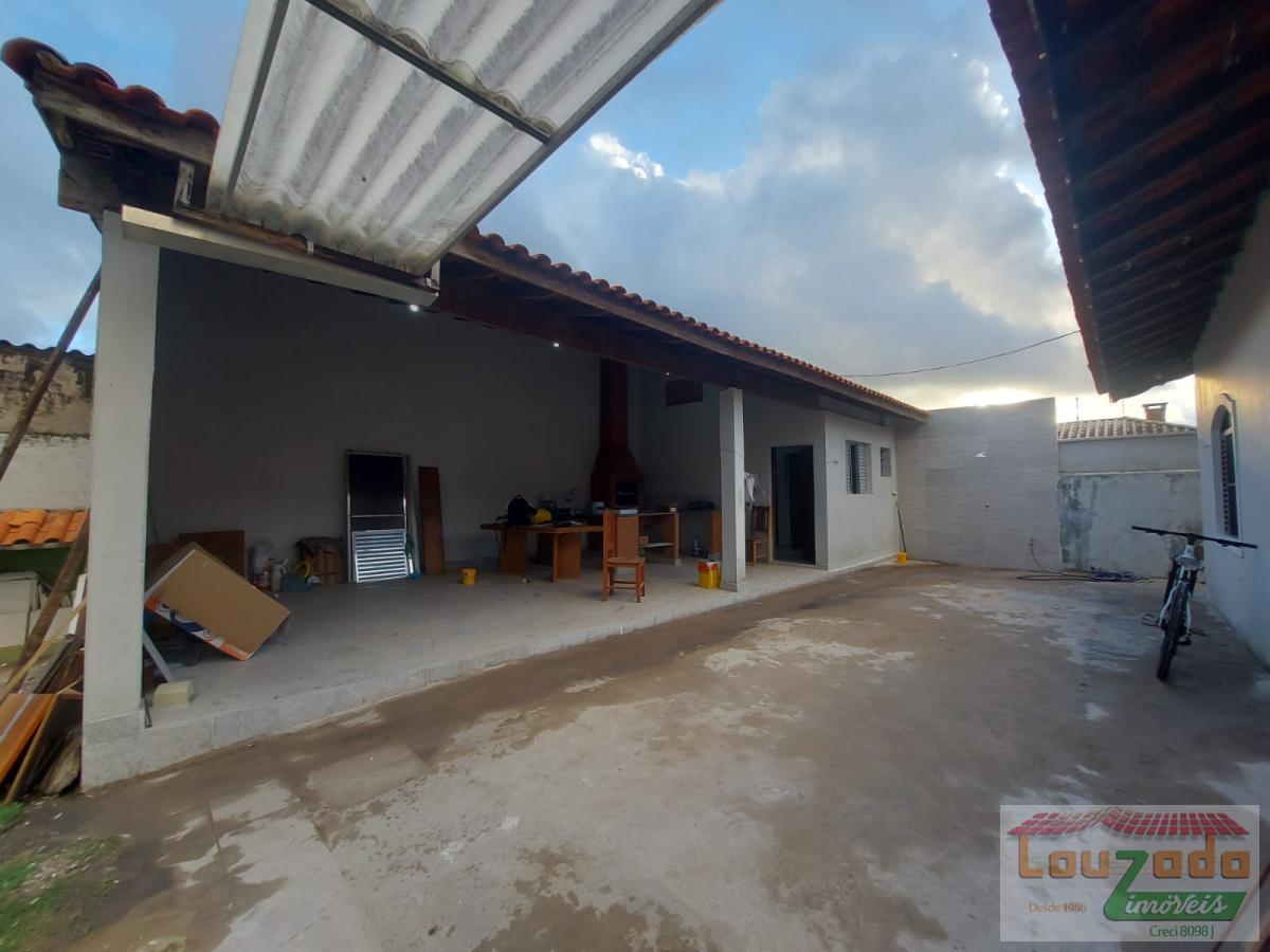 Casa à venda com 3 quartos, 360m² - Foto 13