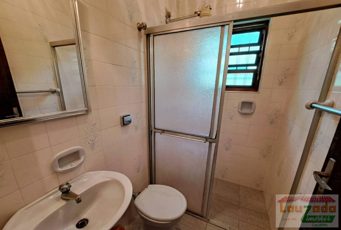 Casa à venda com 3 quartos, 264m² - Foto 8