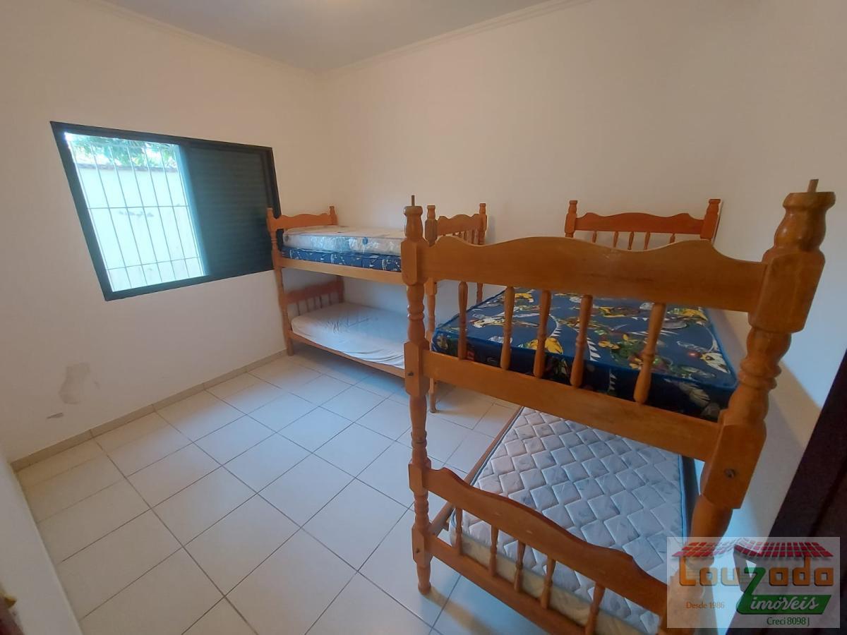 Casa à venda com 3 quartos, 288m² - Foto 10