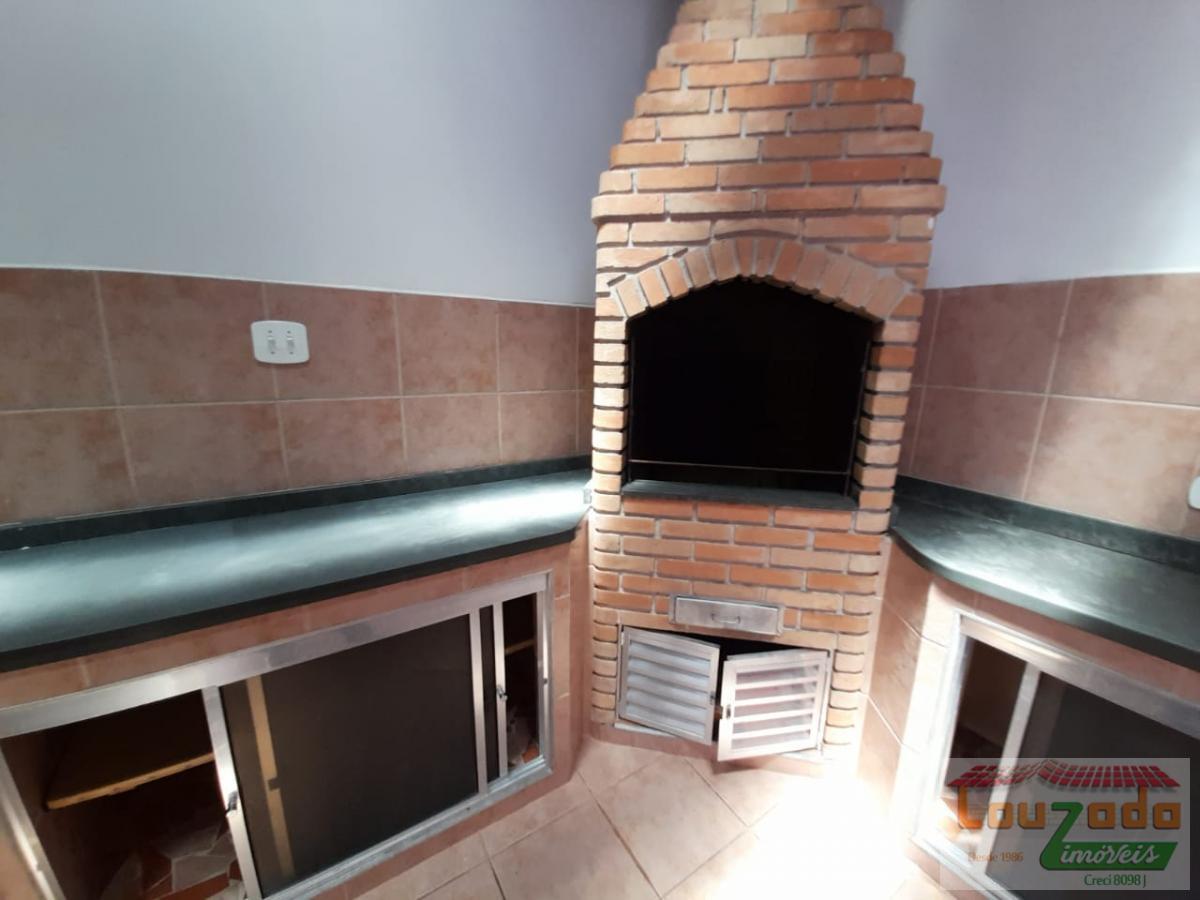 Casa à venda com 2 quartos, 250m² - Foto 9