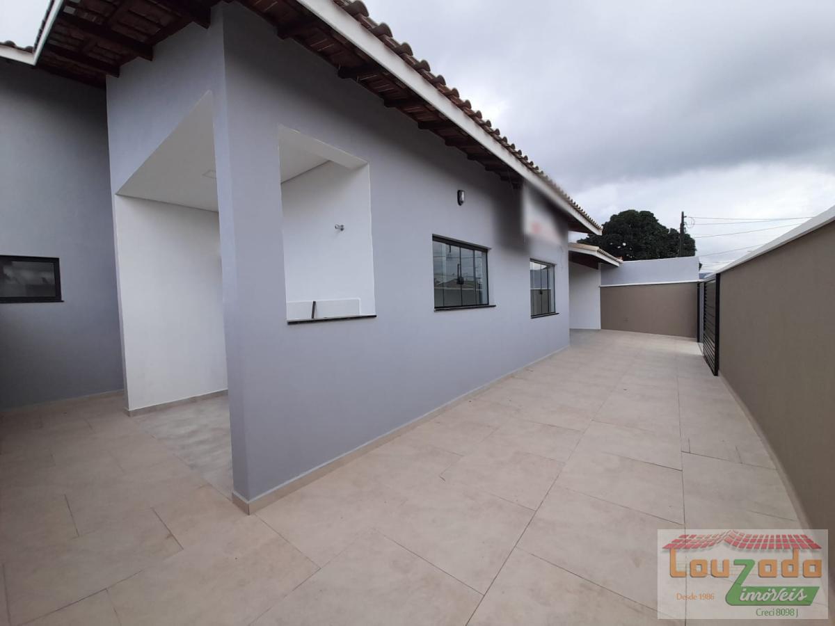 Casa à venda com 2 quartos, 145m² - Foto 14