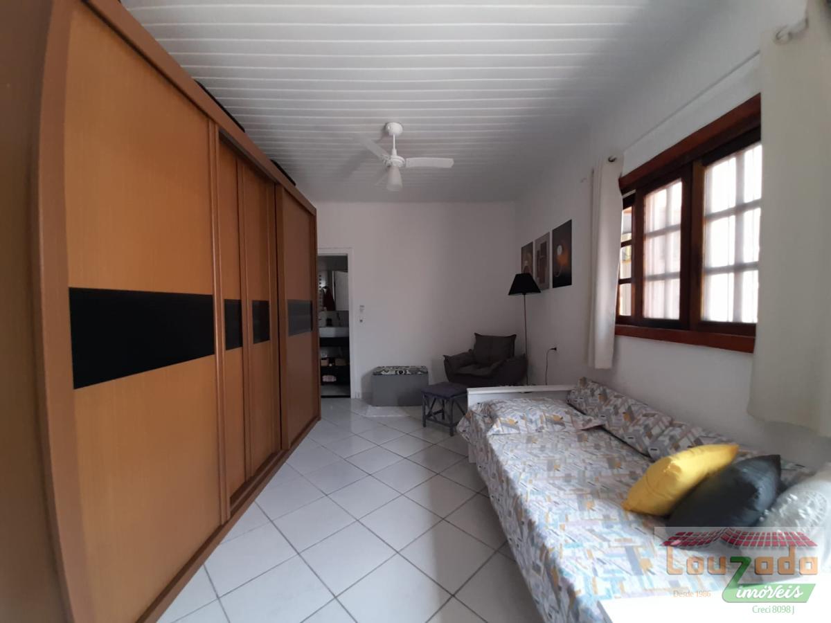 Casa à venda com 6 quartos, 360m² - Foto 16