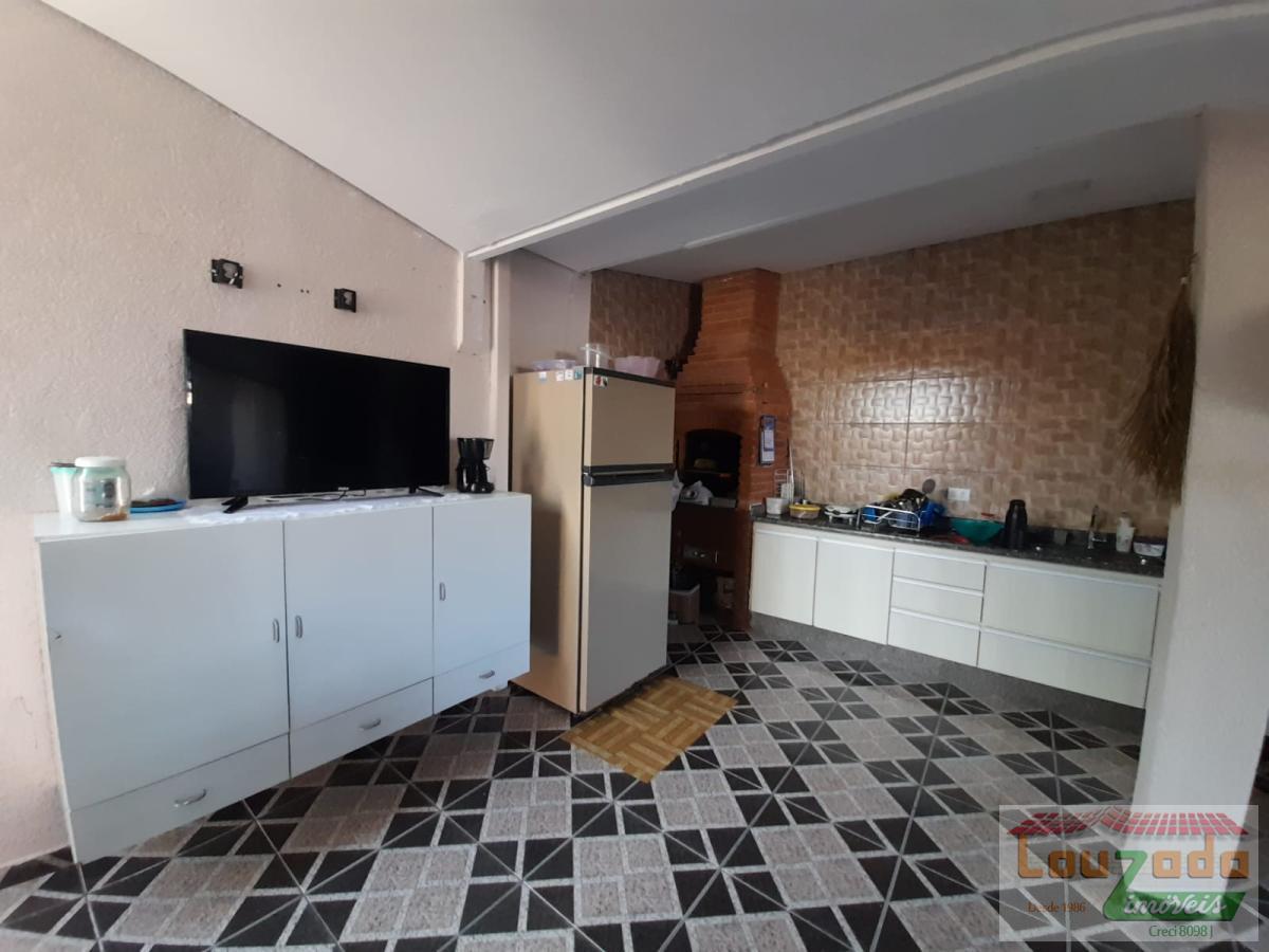 Casa à venda com 2 quartos, 282m² - Foto 17