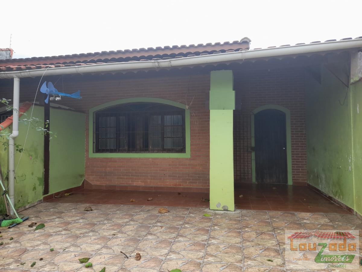 Casa à venda com 2 quartos, 180m² - Foto 1