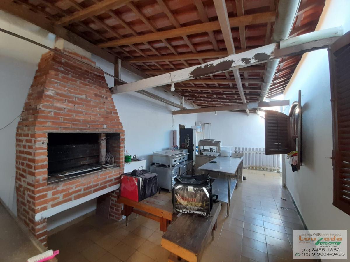 Casa à venda com 3 quartos, 300m² - Foto 15