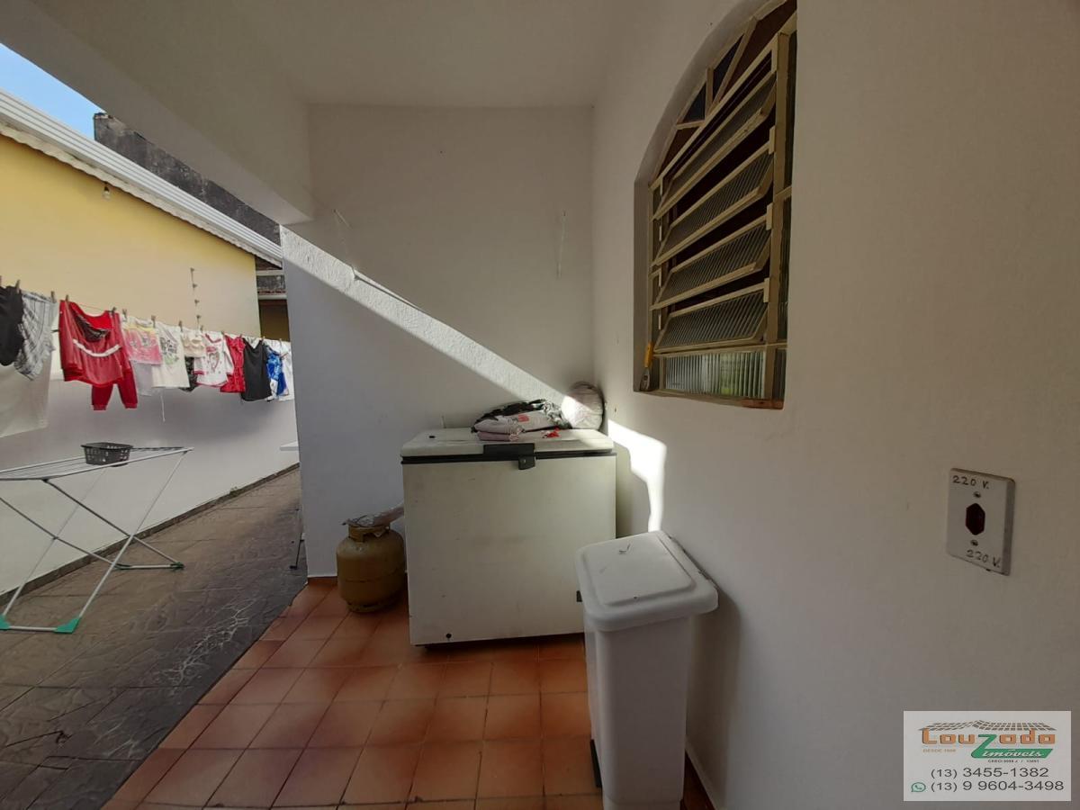 Casa à venda com 3 quartos, 300m² - Foto 11