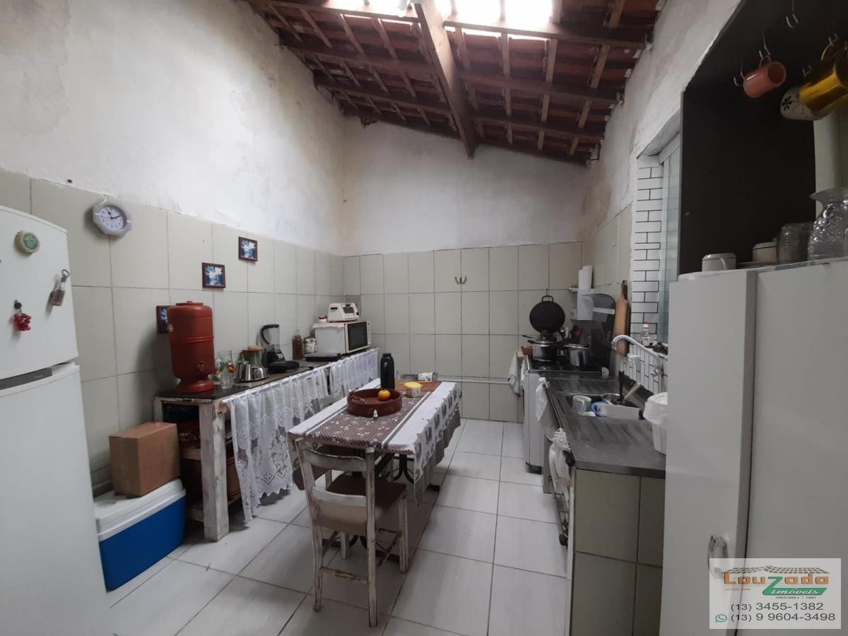 Casa à venda com 2 quartos, 400m² - Foto 14