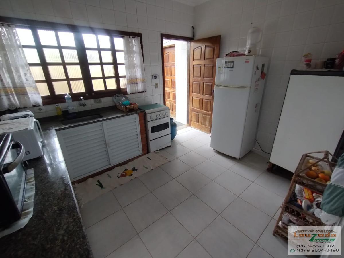 Sobrado à venda com 3 quartos, 308m² - Foto 5