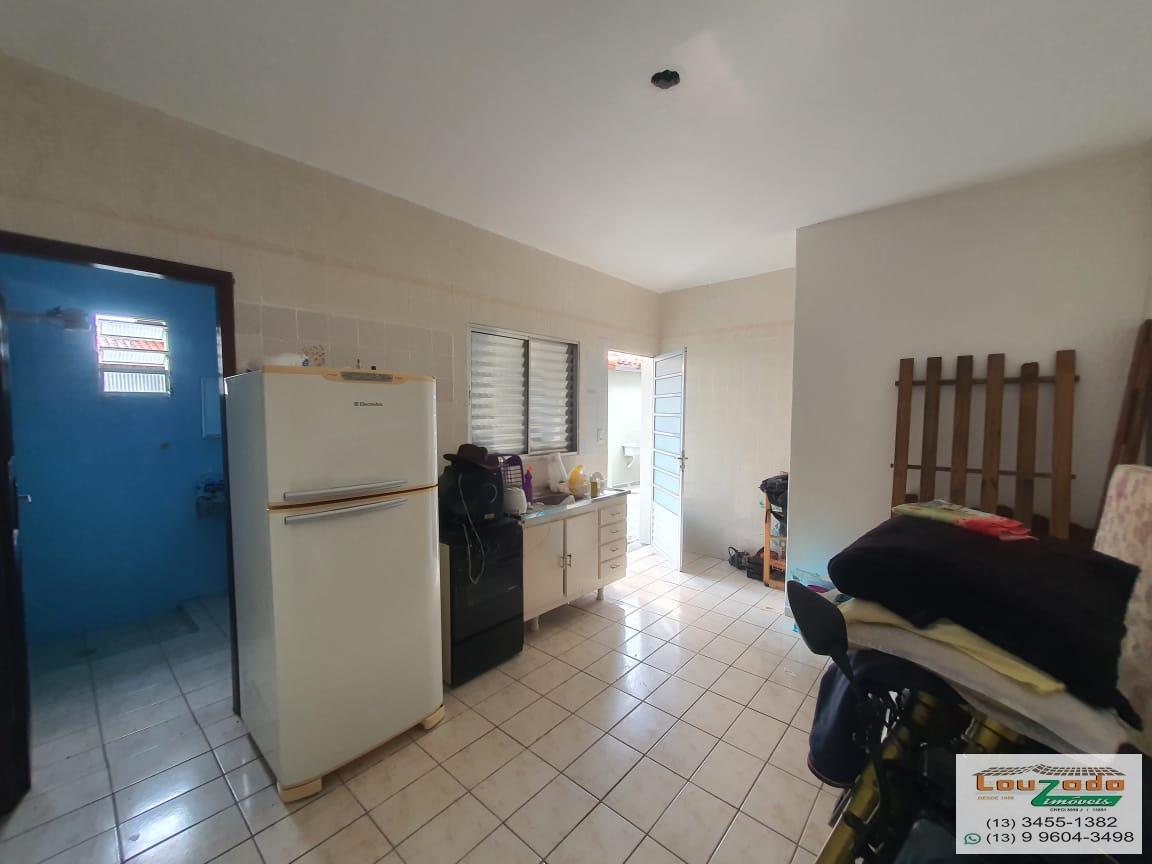 Casa à venda com 2 quartos, 295m² - Foto 13