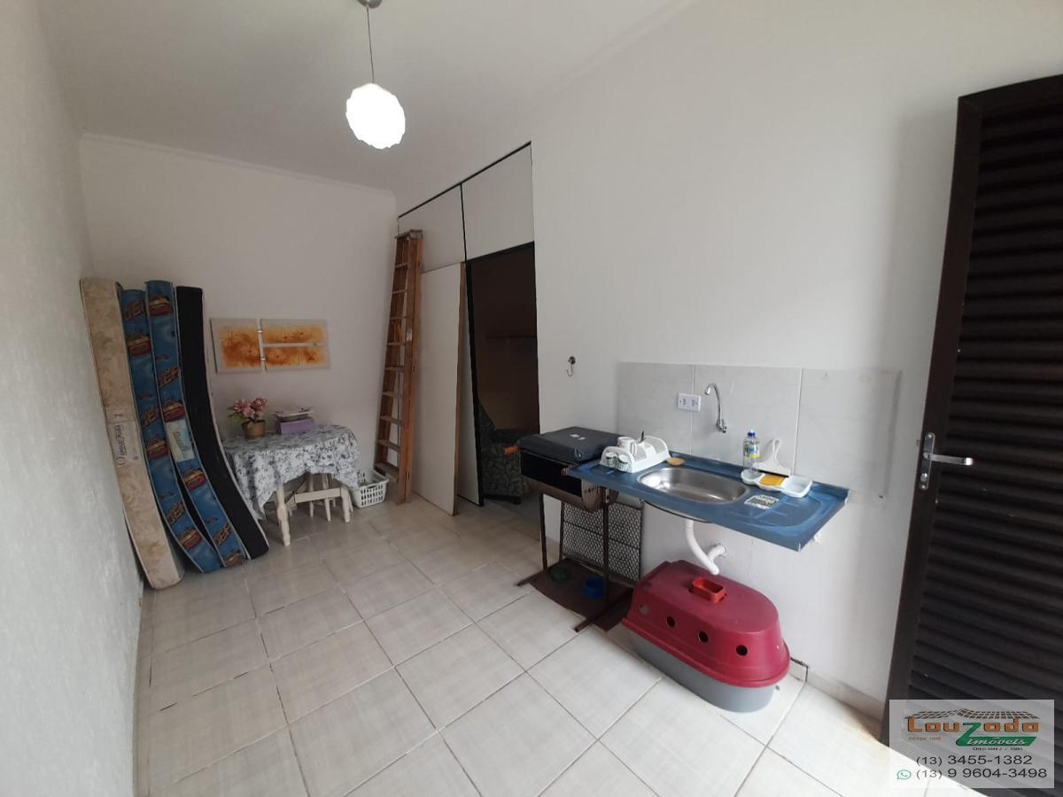 Casa à venda com 3 quartos, 272m² - Foto 12