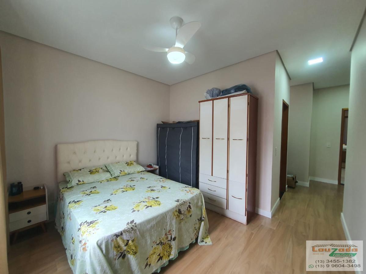 Casa à venda com 3 quartos, 250m² - Foto 10