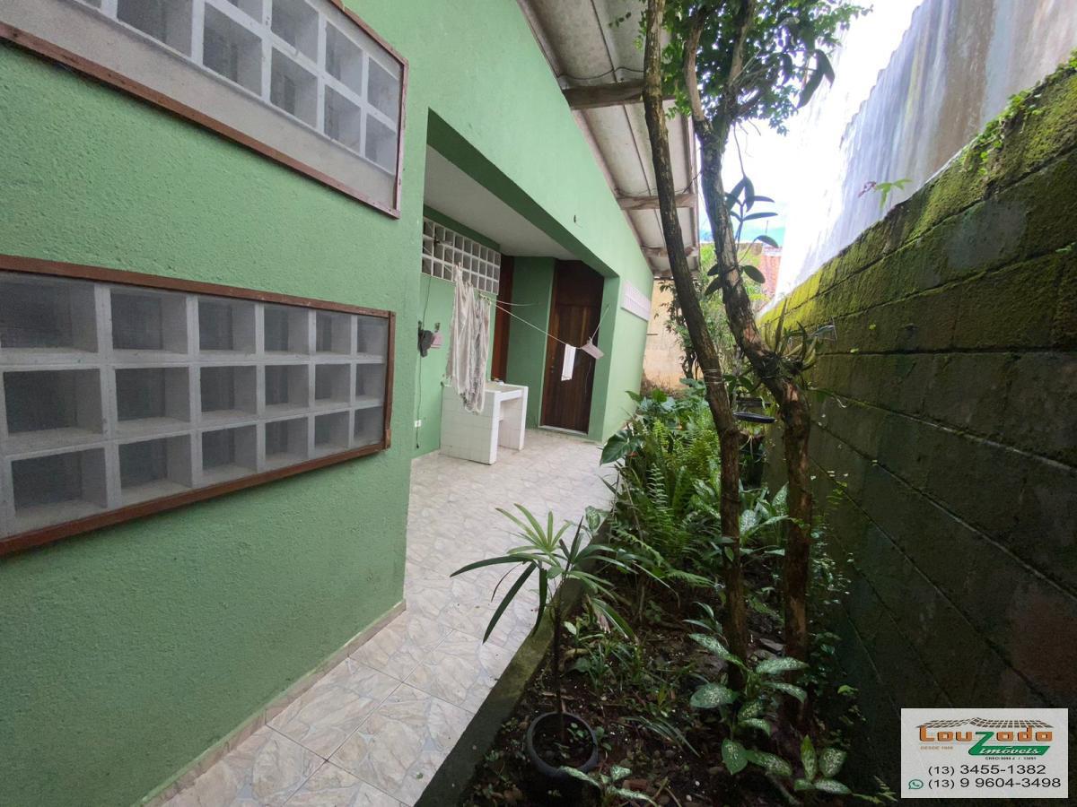 Casa à venda com 4 quartos, 500m² - Foto 2