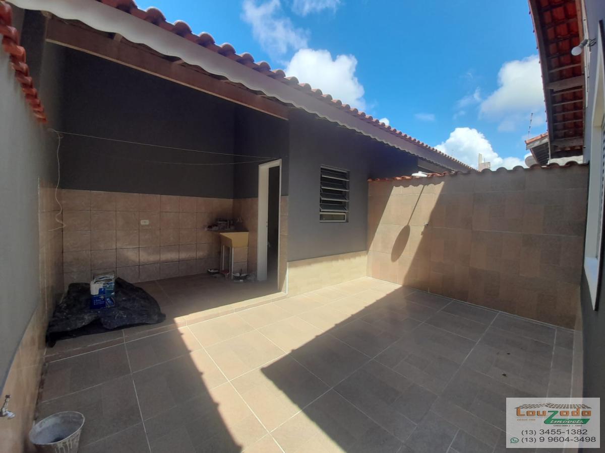 Casa à venda com 2 quartos, 145m² - Foto 3