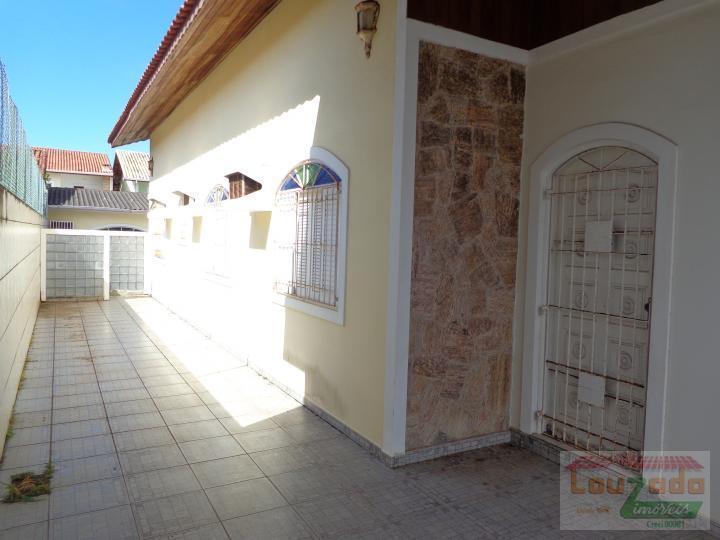 Casa à venda com 3 quartos, 408m² - Foto 6