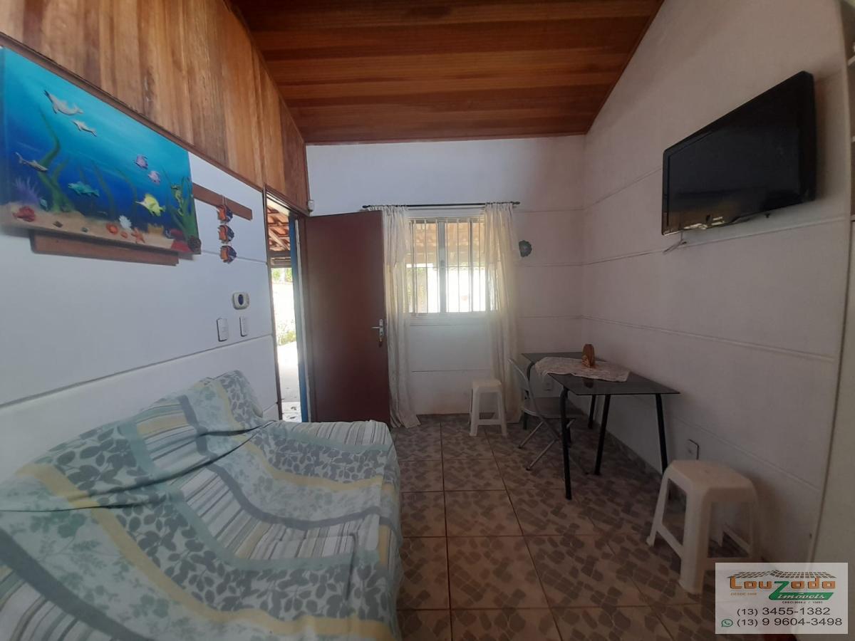 Casa à venda com 2 quartos, 180m² - Foto 6