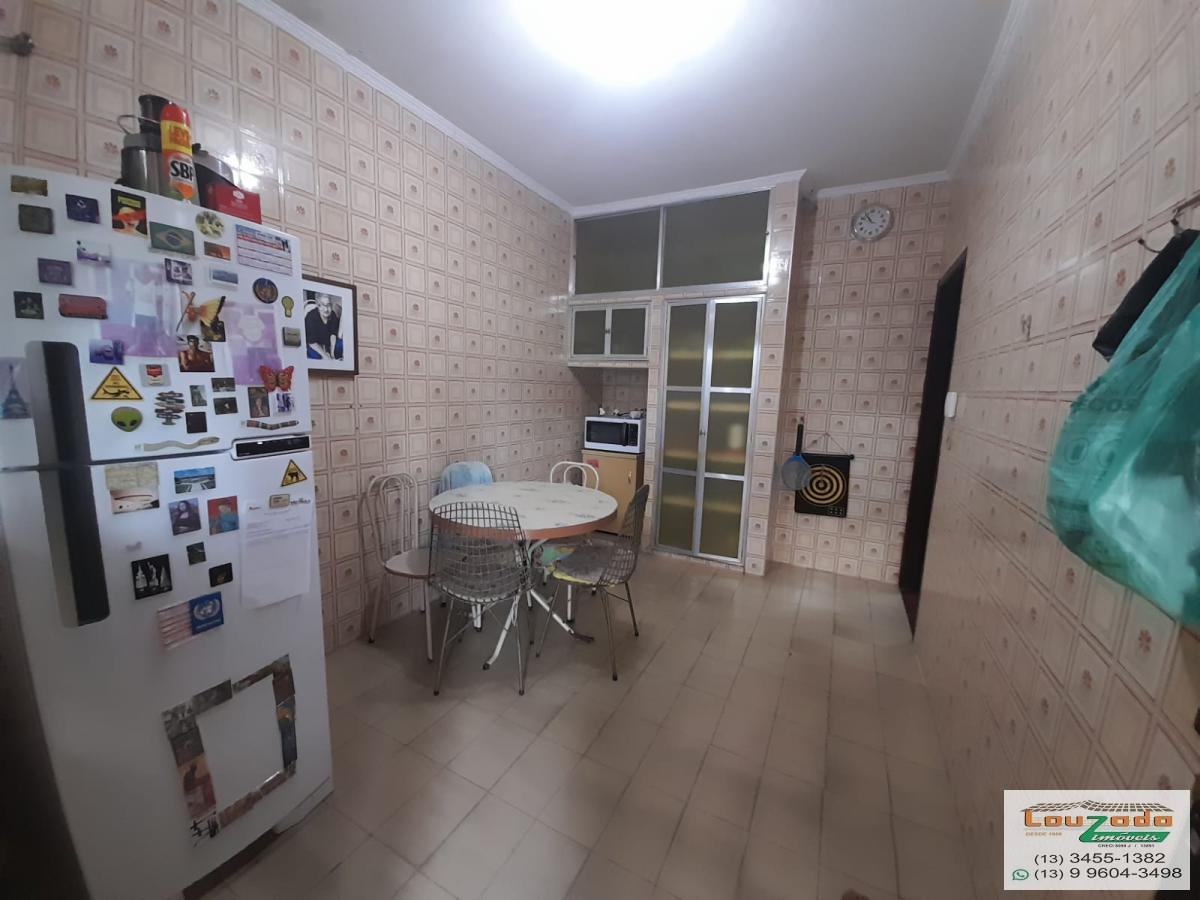 Casa à venda com 2 quartos, 250m² - Foto 13