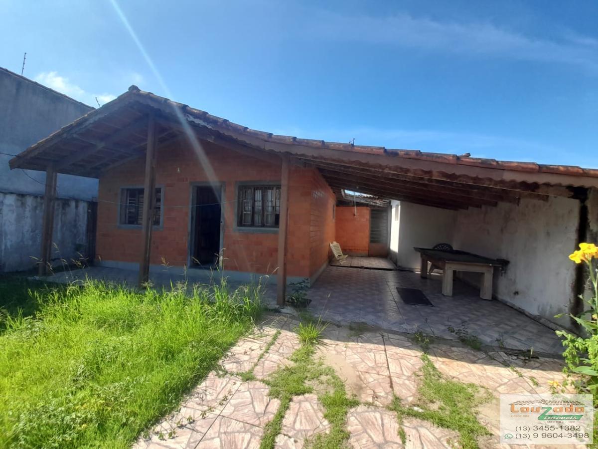 Casa à venda com 3 quartos, 330m² - Foto 2