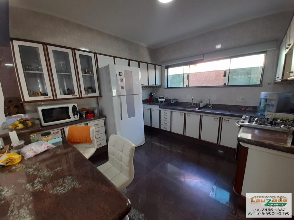 Sobrado à venda com 4 quartos, 312m² - Foto 13