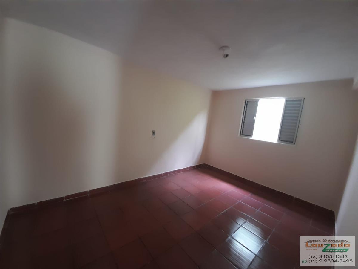 Casa à venda com 1 quarto, 310m² - Foto 4