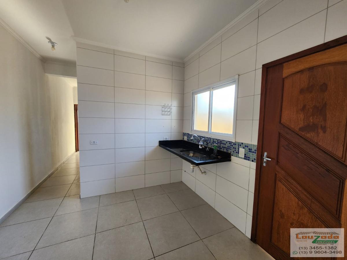 Casa à venda com 2 quartos, 140m² - Foto 7