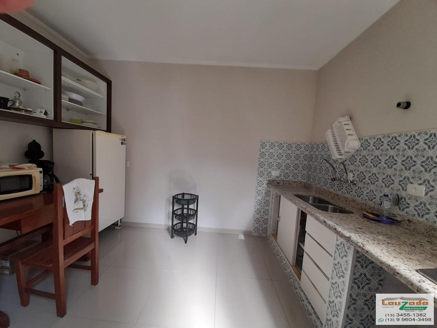 Casa à venda com 3 quartos, 275m² - Foto 9