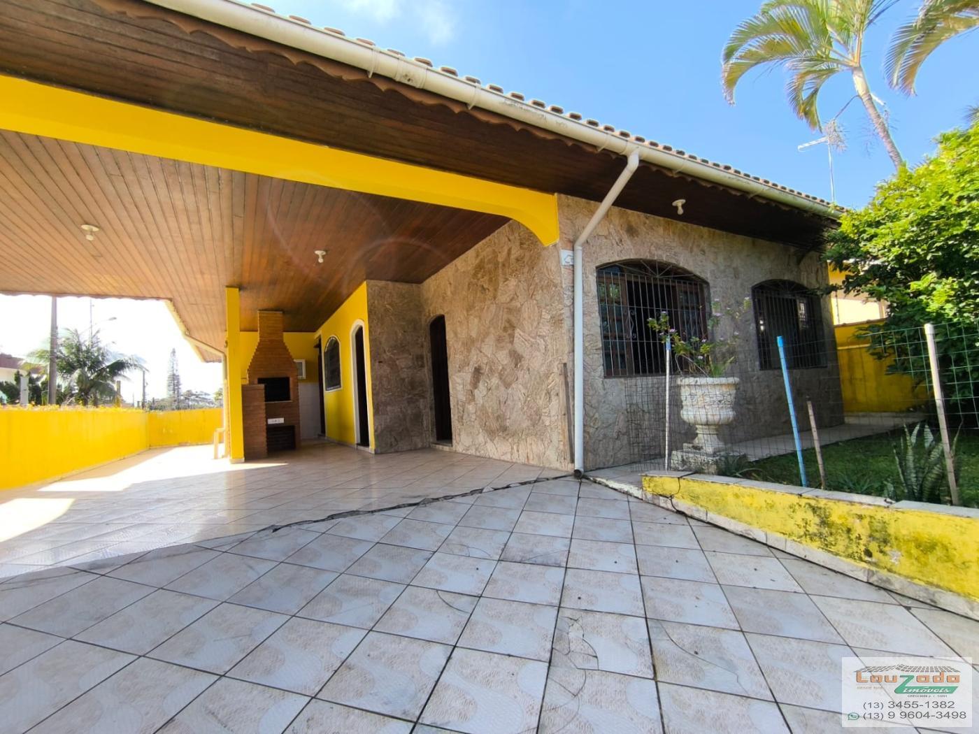 Casa à venda com 4 quartos, 296m² - Foto 1