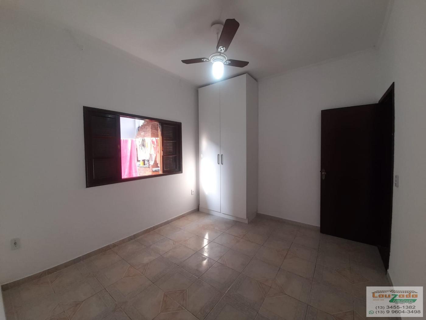 Casa para alugar com 2 quartos, 180m² - Foto 13