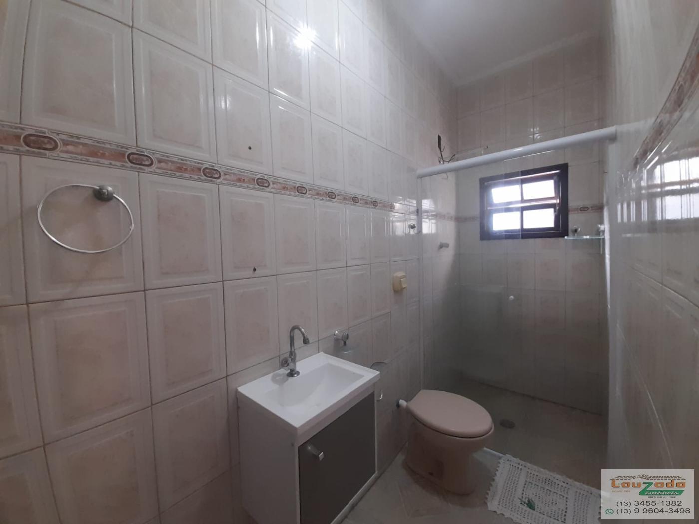 Casa para alugar com 2 quartos, 180m² - Foto 12