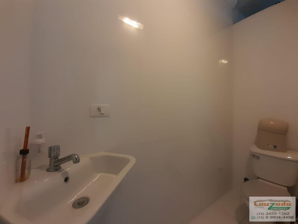 Sobrado para alugar com 5 quartos, 300m² - Foto 13