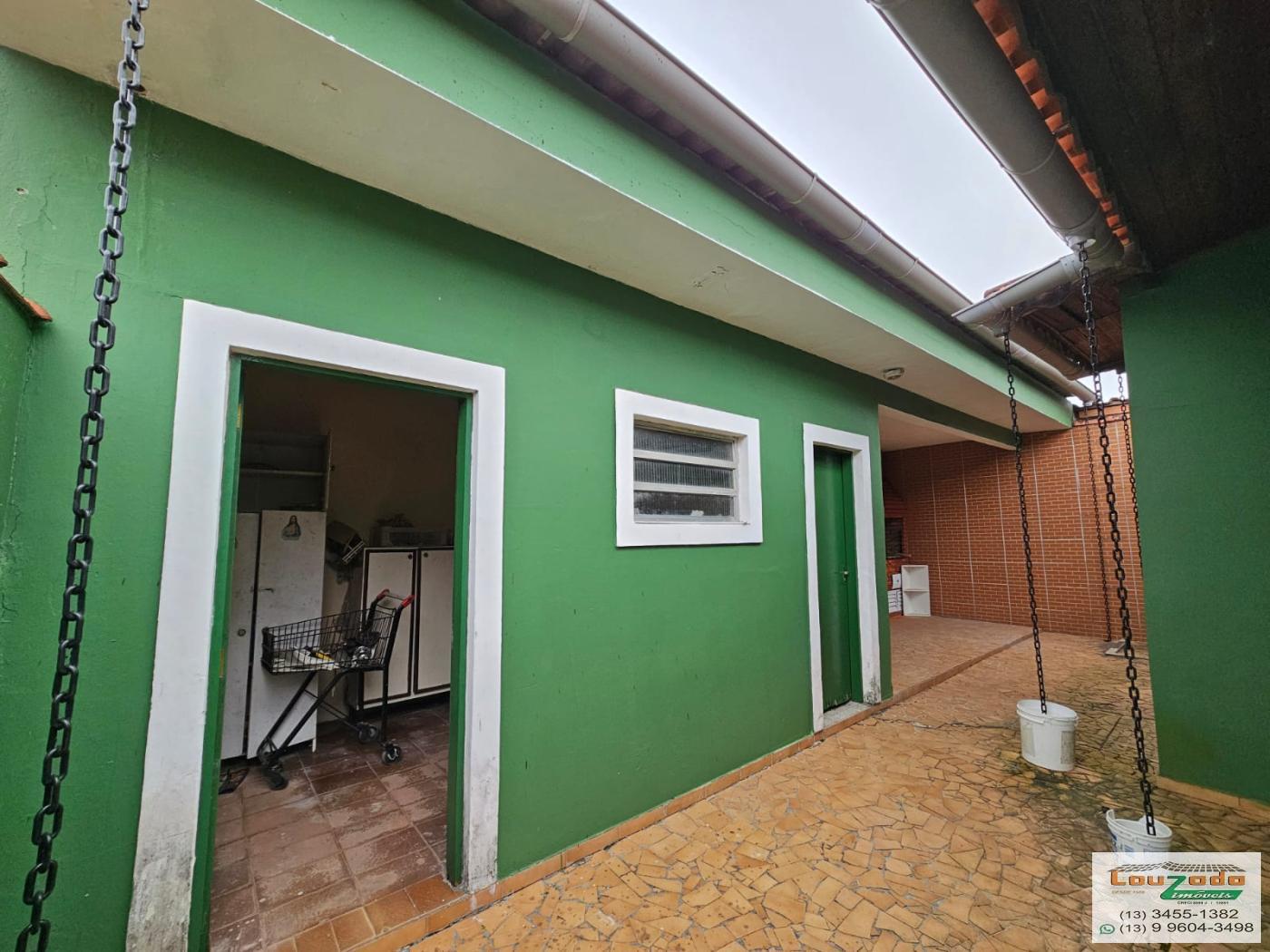 Casa à venda com 3 quartos, 250m² - Foto 7